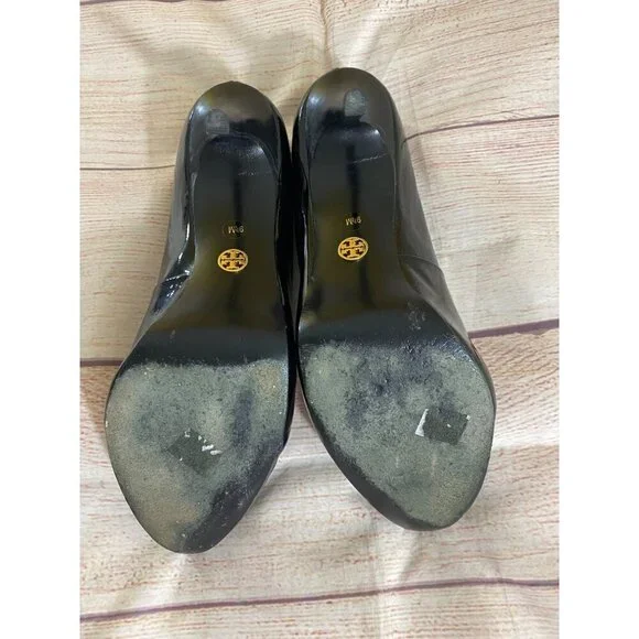 Tory Burch Women's Black Patent Leather High Heel Pumps - 9 1/2M - Picture 7 of 11